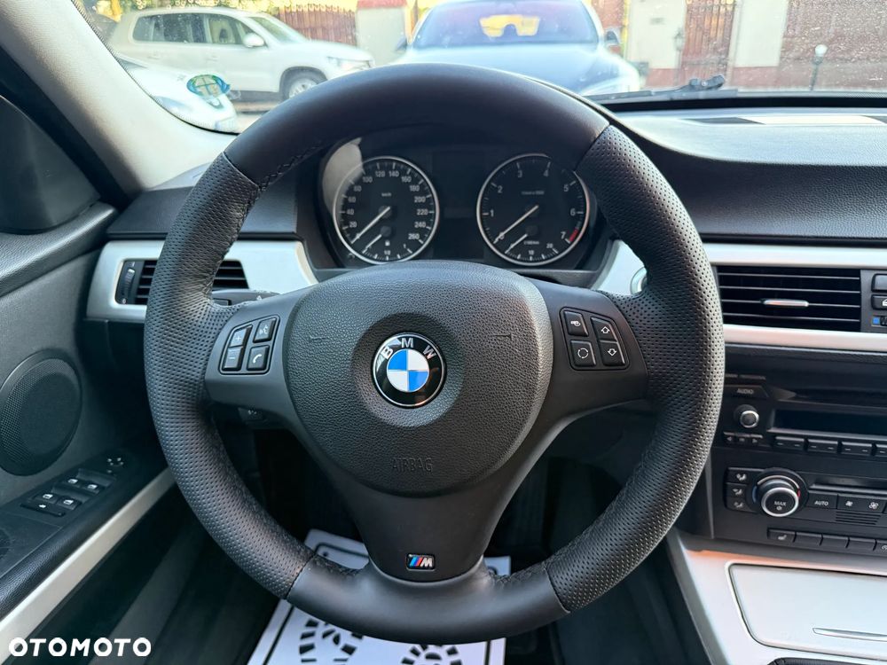 BMW Seria 3 318i Edition Sport - 20