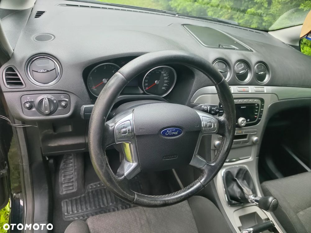 Ford S-Max 2.0 TDCi Trend - 13