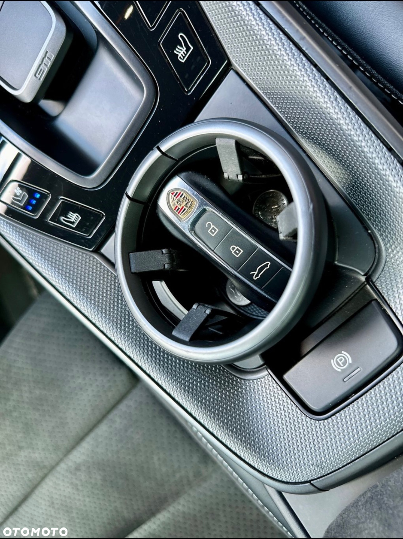 Porsche 911 Carrera - 26