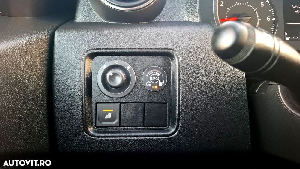 Dacia Duster SCe 115 2WD Prestige - 26