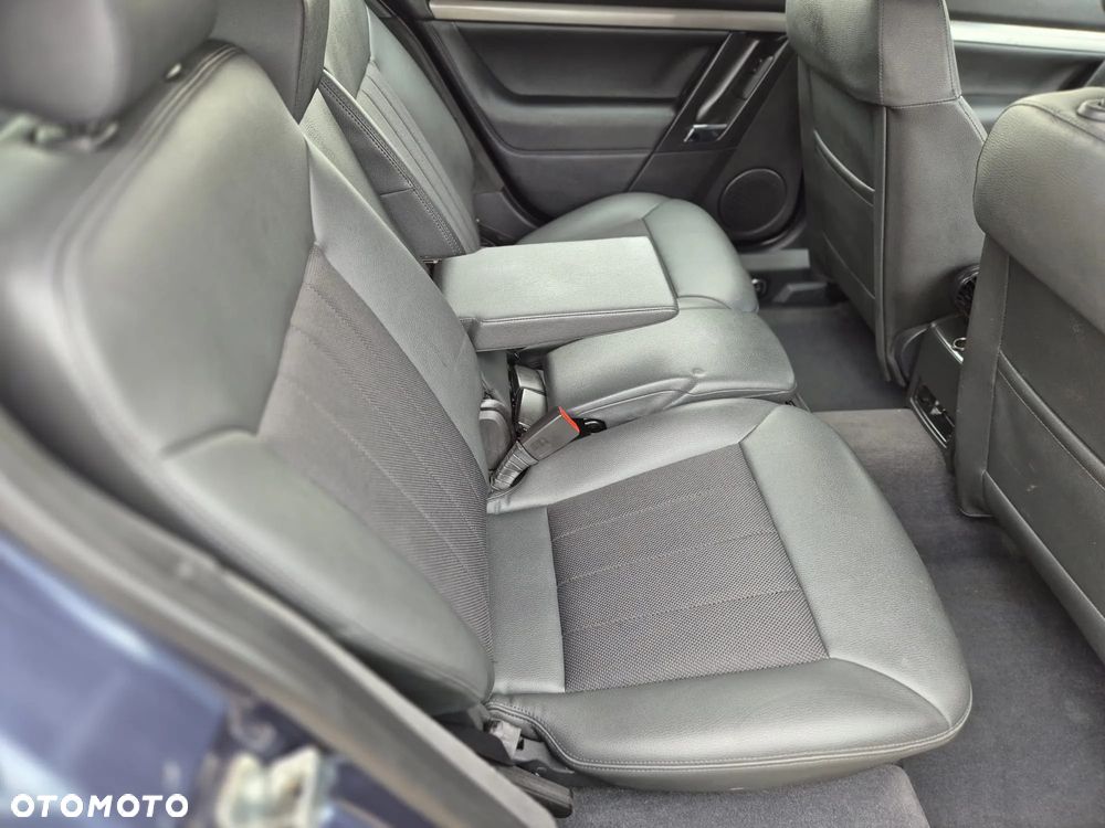 Opel Signum 1.9 CDTI Business - 23