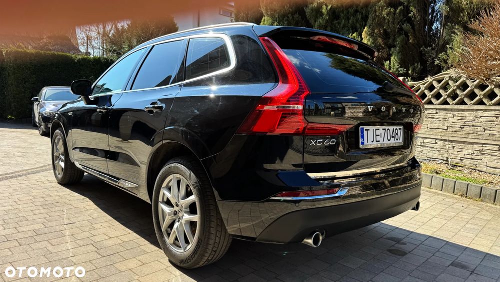 Volvo XC 60 D4 Momentum Pro - 7