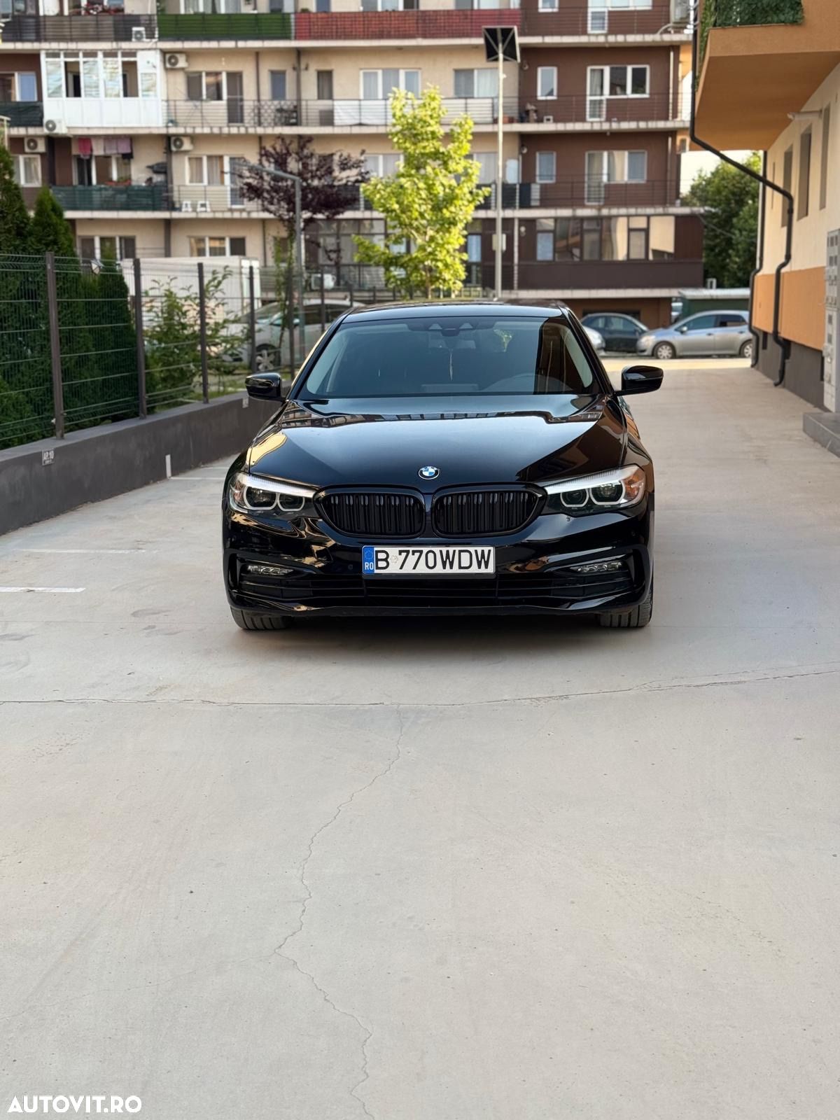BMW Seria 5 520d AT - 1