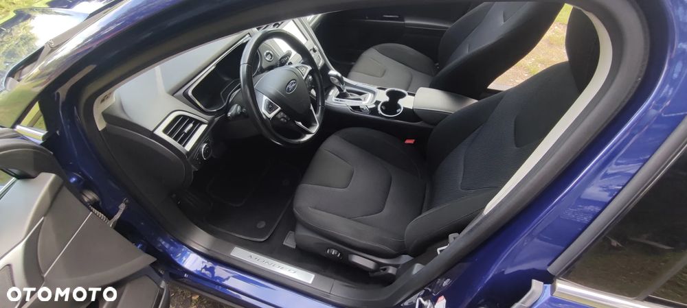 Ford Mondeo 2.0 TDCi Titanium PowerShift - 12