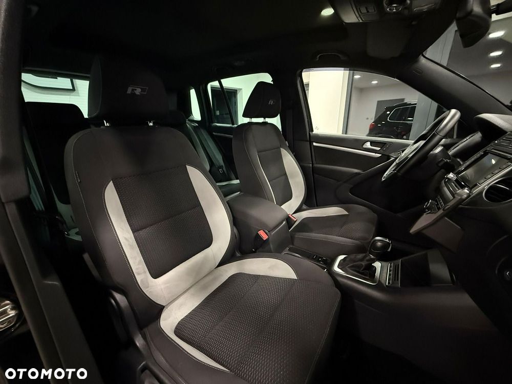 Volkswagen Tiguan 2.0 TDI 4Mot Perfectline R-Style DSG - 27