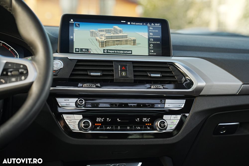 BMW X3 xDrive20i Aut. xLine - 33