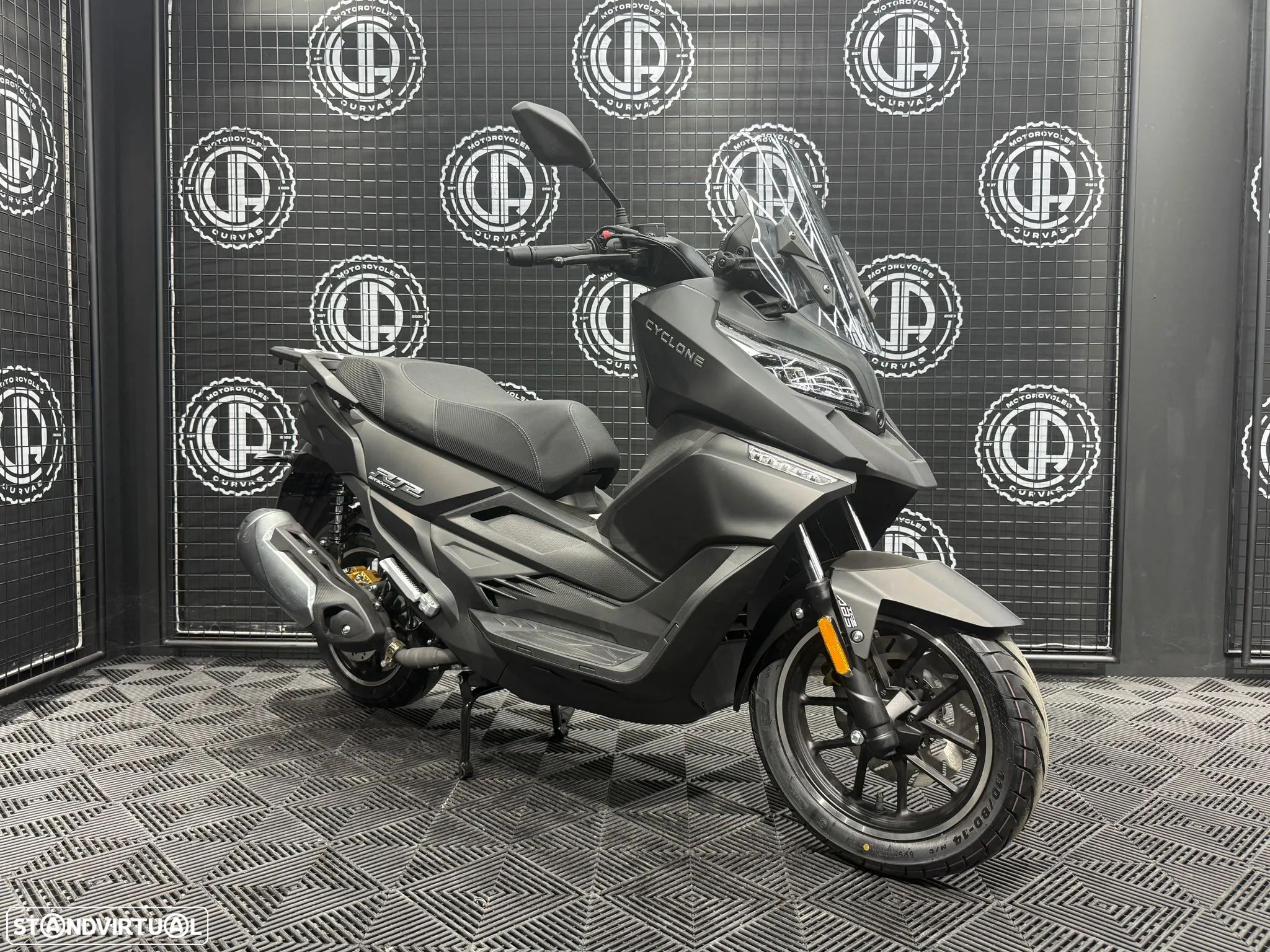 Cyclone RT2 - 1