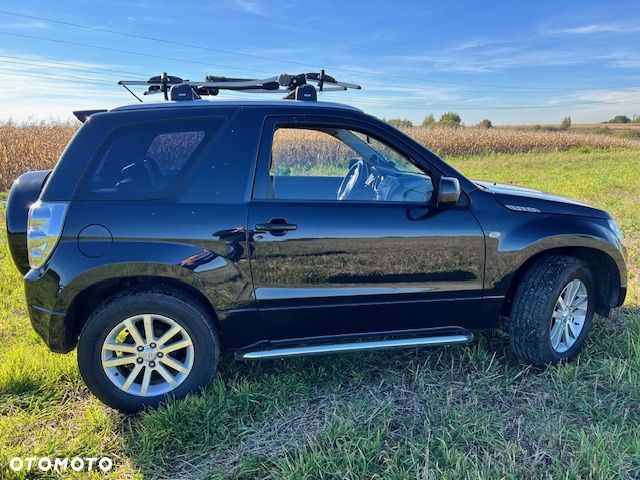 Suzuki Grand Vitara 1.6 De luxe - 7