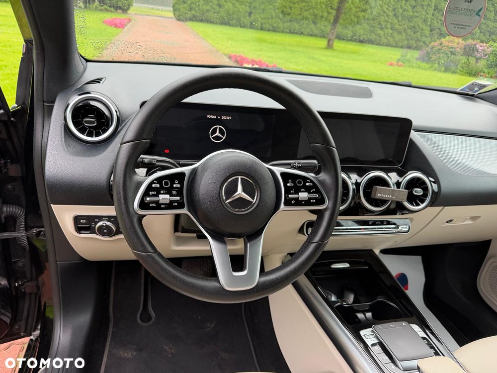 Mercedes-Benz Klasa B 180 d Style 7G-DCT - 17