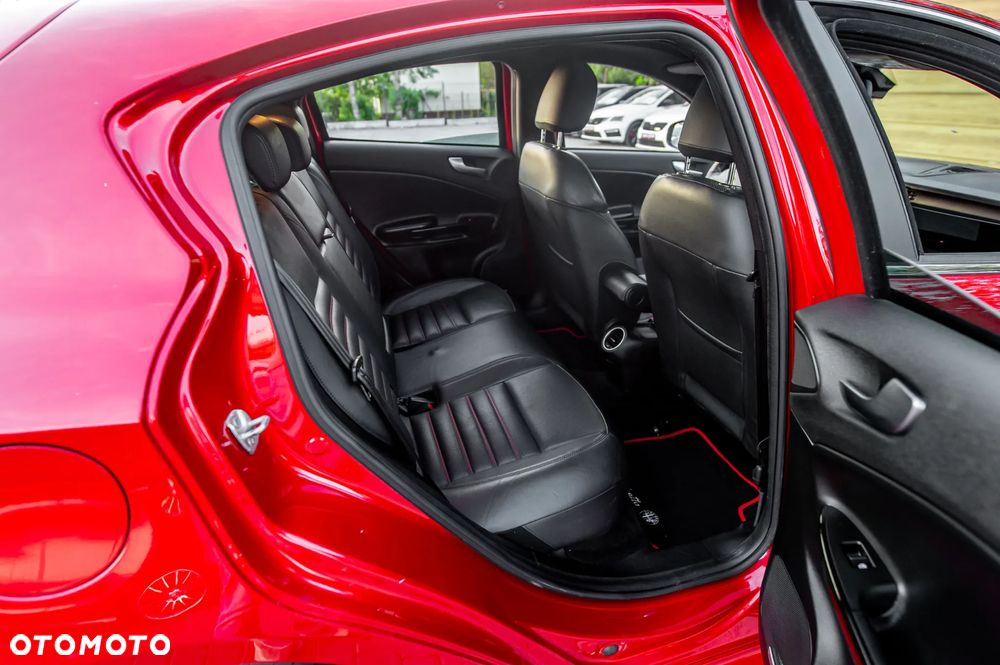 Alfa Romeo Giulietta 1.8 TBi 16V Quadrifoglio Verde - 20