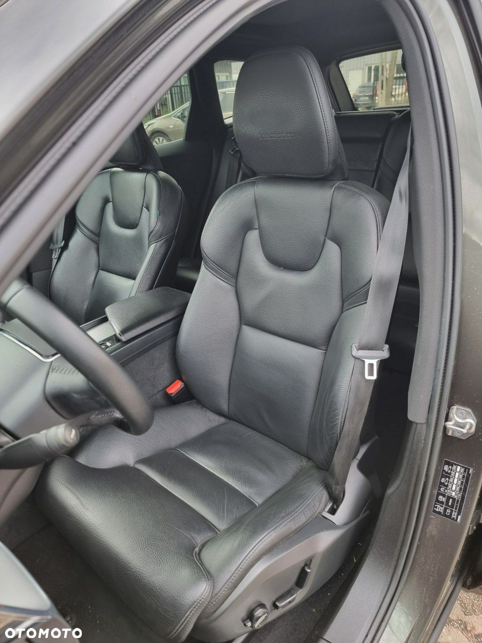 Volvo XC 60 - 29