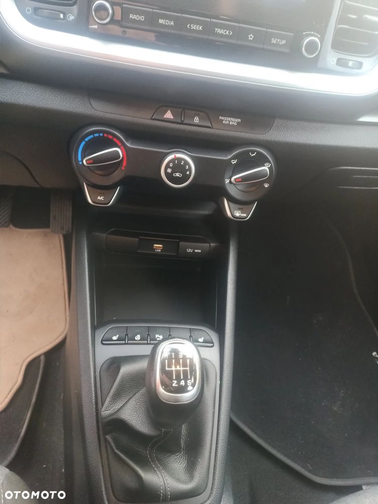 Kia Stonic 1.0 T-GDI M - 18