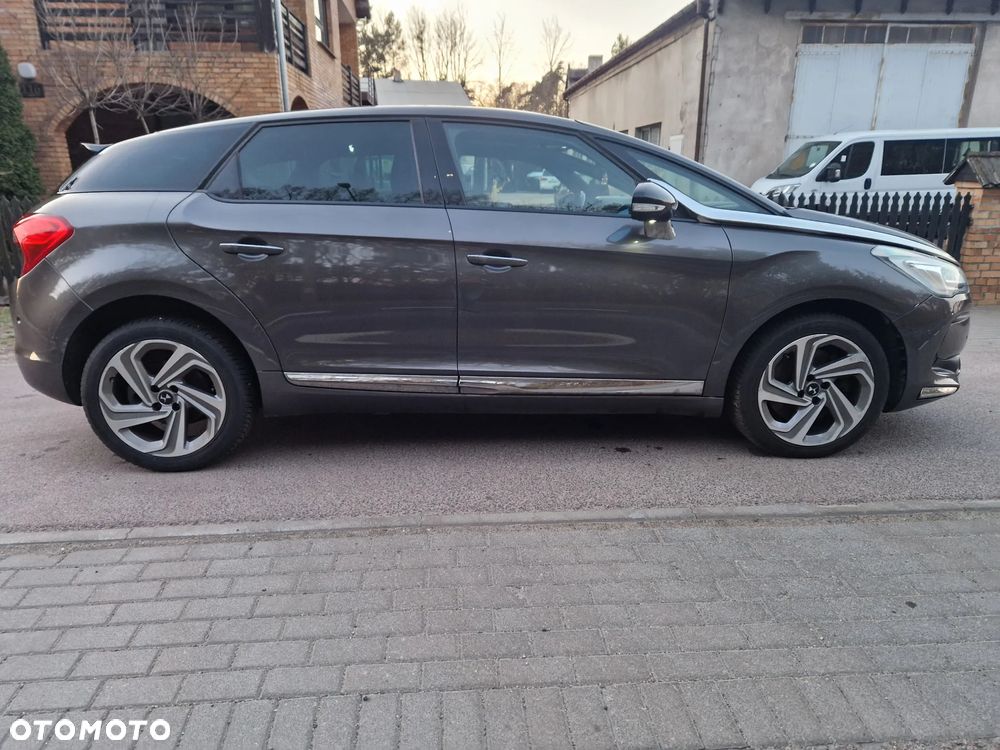 Citroën DS5 BlueHDi 180 SportChic