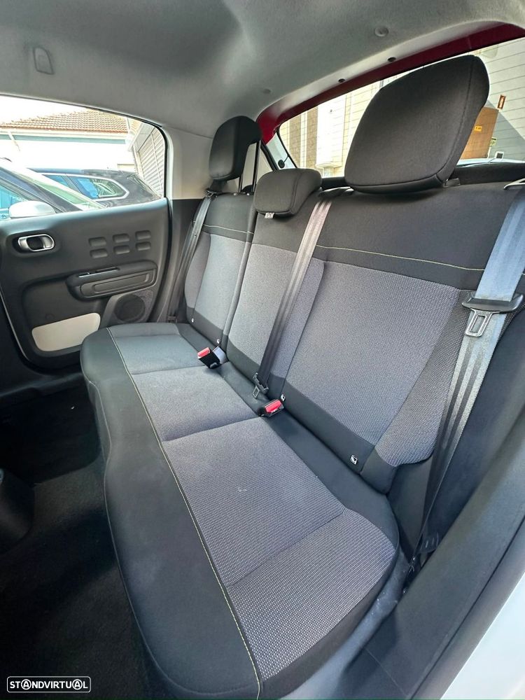 Citroën C3 1.2 PureTech Shine EAT6 - 10
