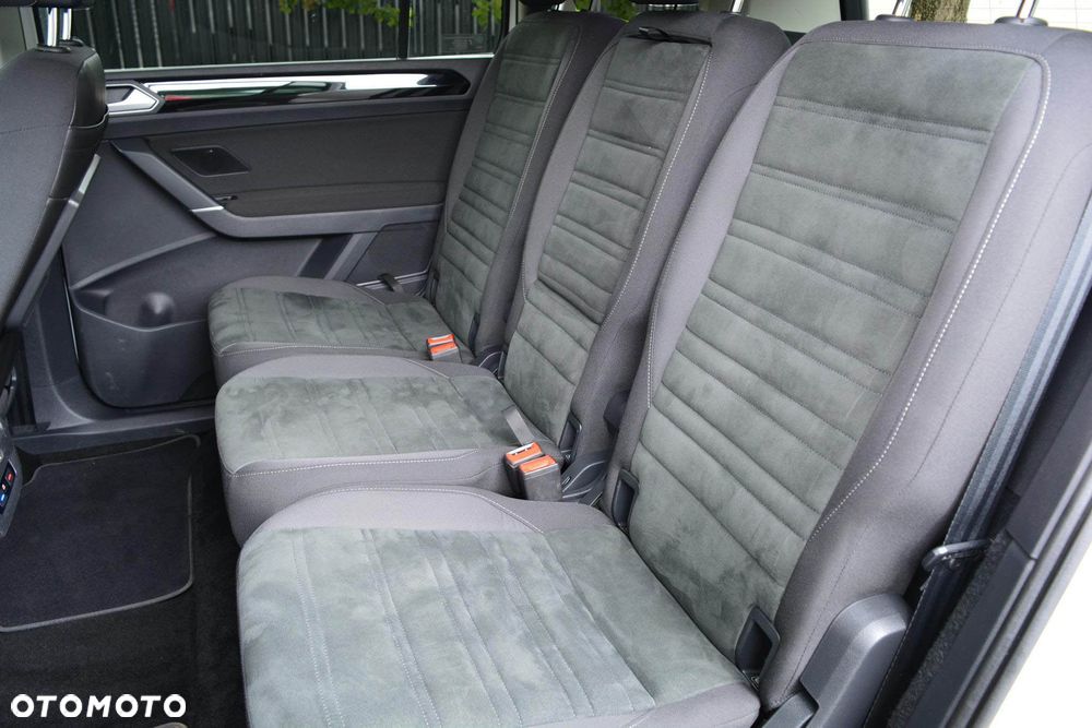 Volkswagen Touran 1.5 TSI EVO Highline DSG - 37