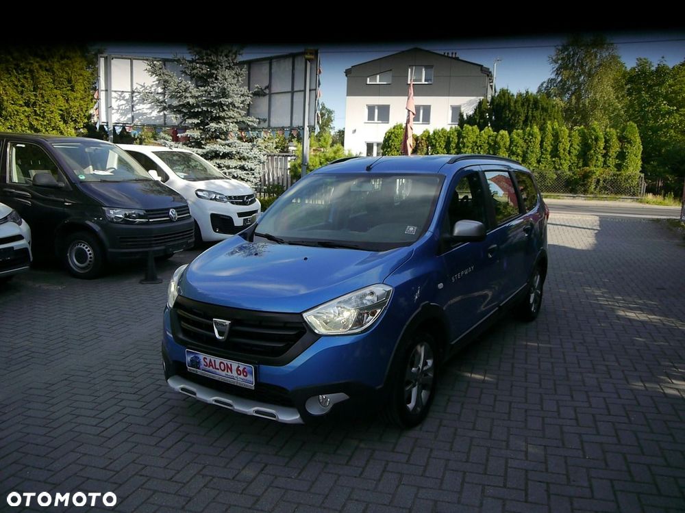 Dacia Lodgy TCe 115 Stepway - 11