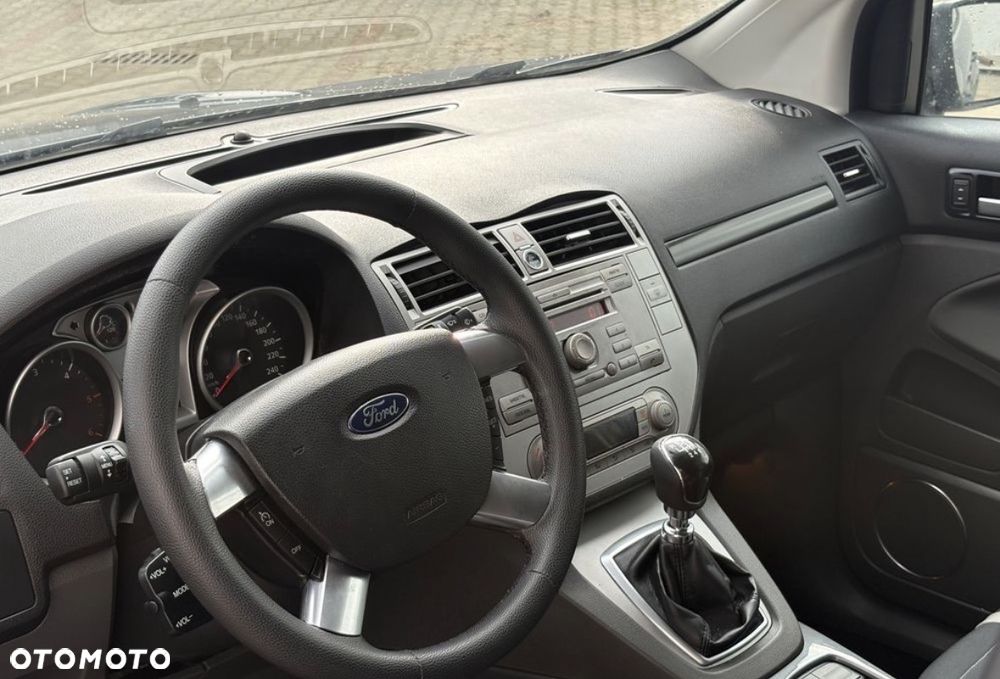 Ford Kuga 2.0 TDCi 4WD Trend - 8