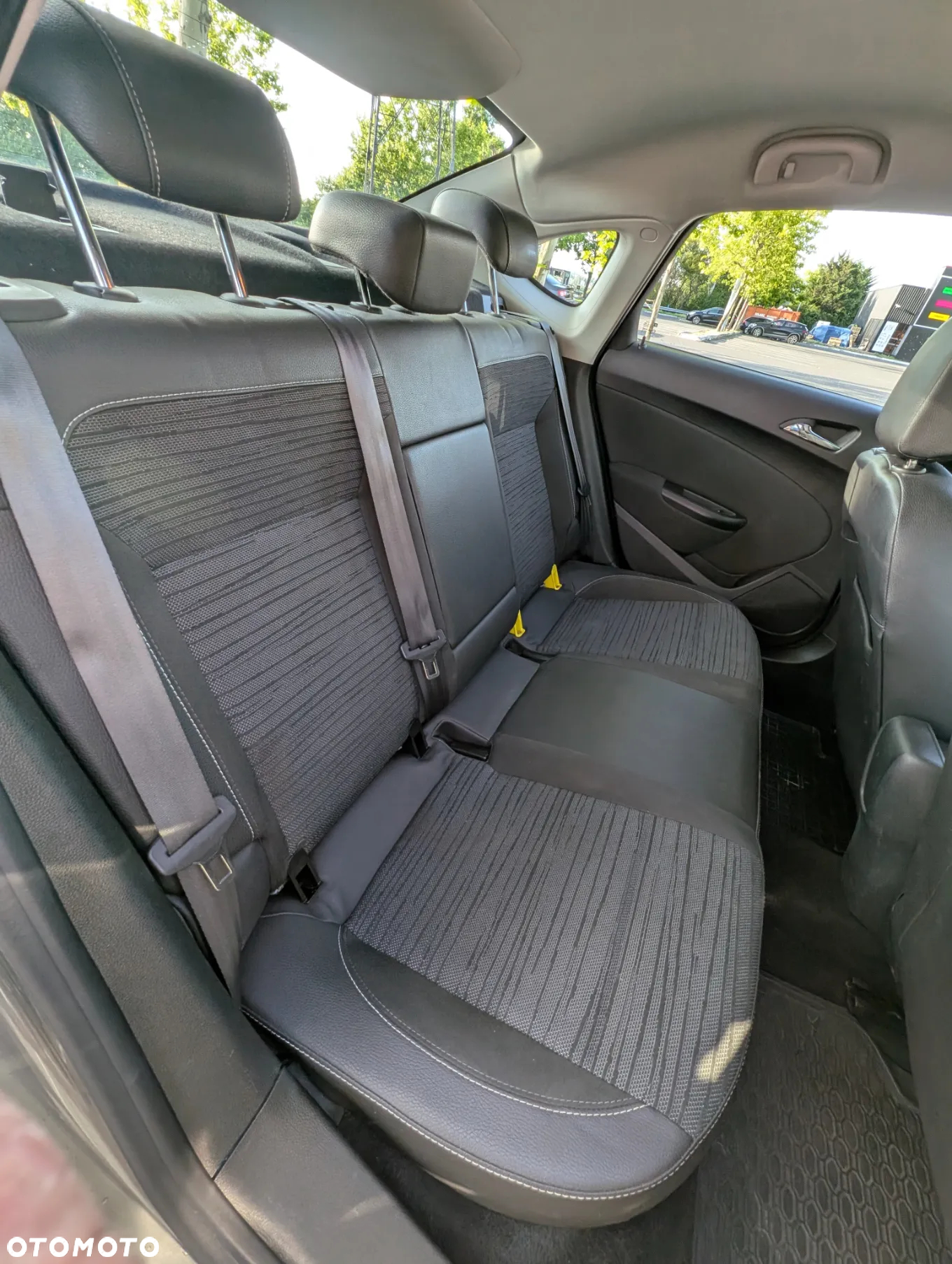 Opel Astra IV 1.4 T Active EU6 - 4