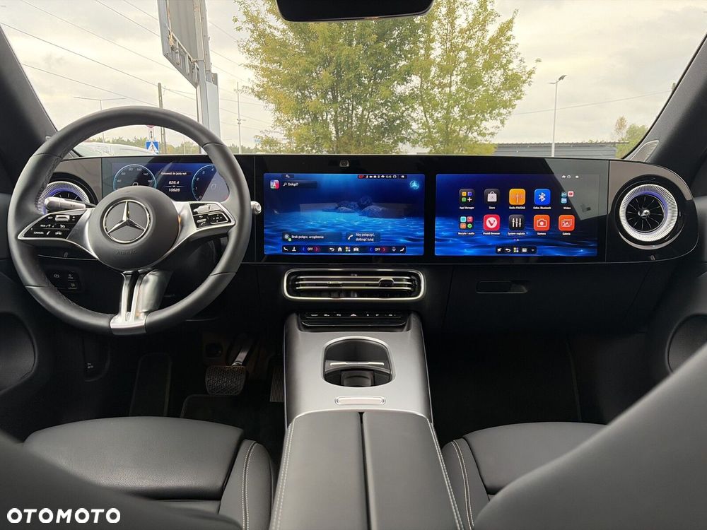 Mercedes-Benz CLA 200 mHEV 8G-DCT - 12