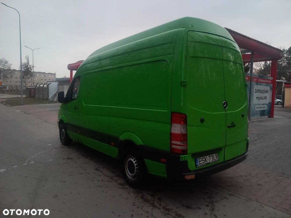 Mercedes-Benz Sprinter 906 311 - 2
