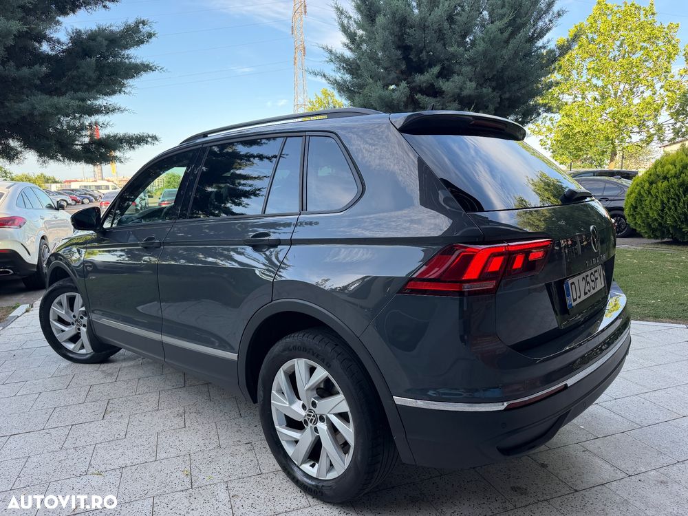 Volkswagen Tiguan 2.0 TDI SCR 4Motion DSG Comfortline - 17