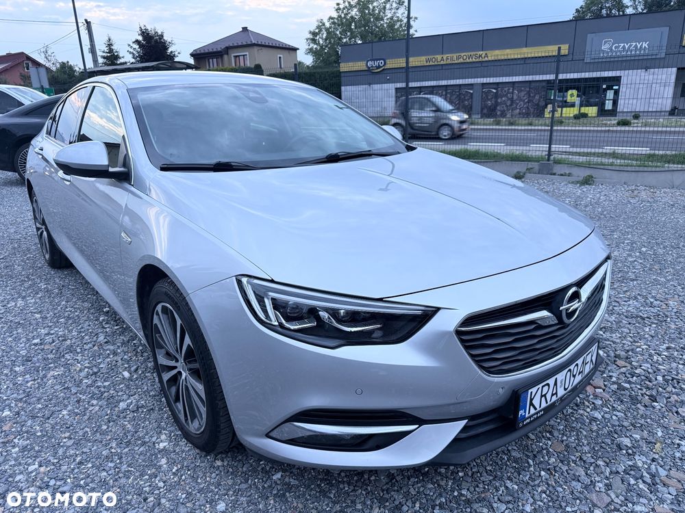 Opel Insignia - 15