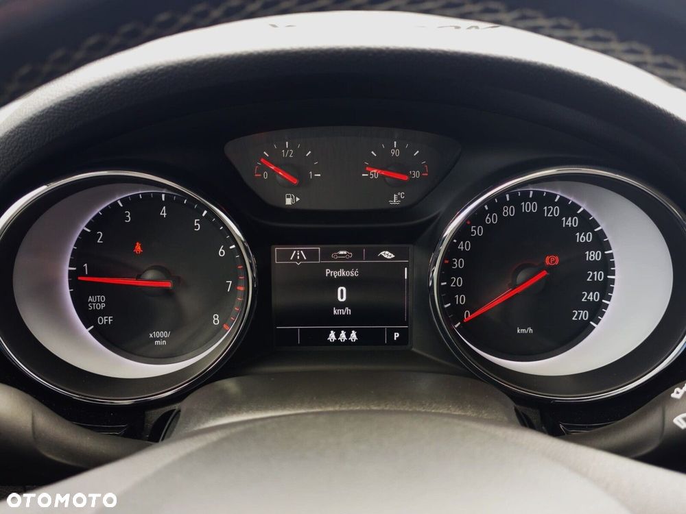 Opel Astra 1.6 T Elite S&S - 12