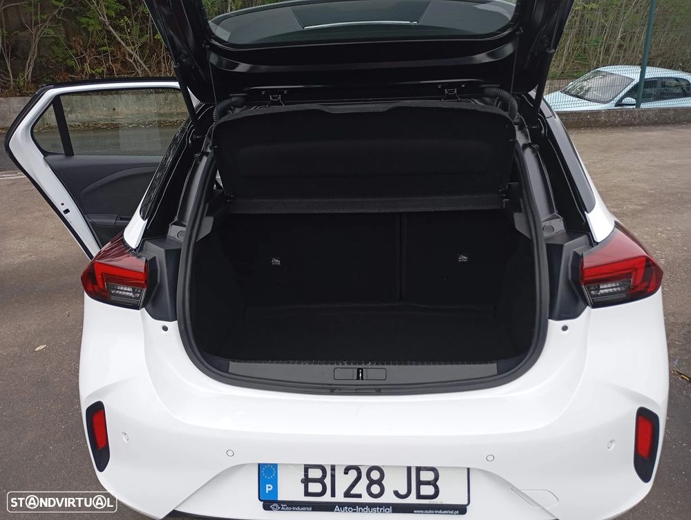 Opel Corsa 1.2 T GS - 6