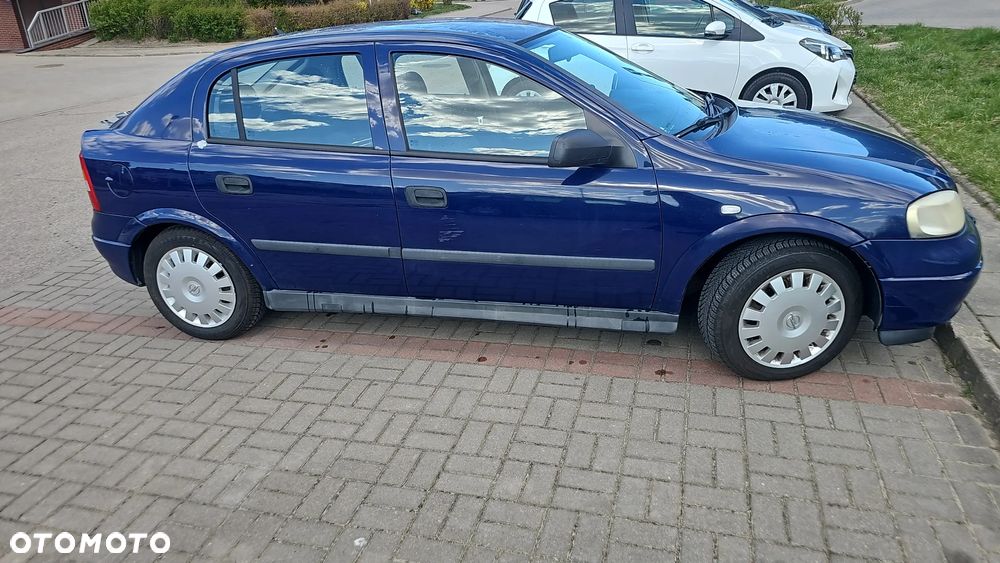 Opel Astra - 3