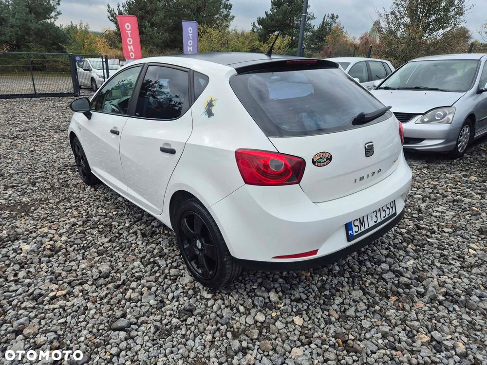 Seat Ibiza 2011 photo 5