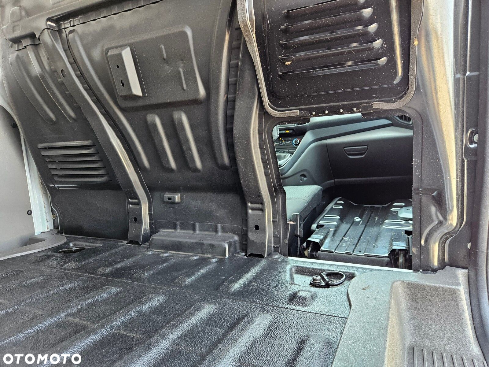 Ford Transit-Connect L2H1 *41999zł NETTO* 1.5 TdCi/120KM - 18