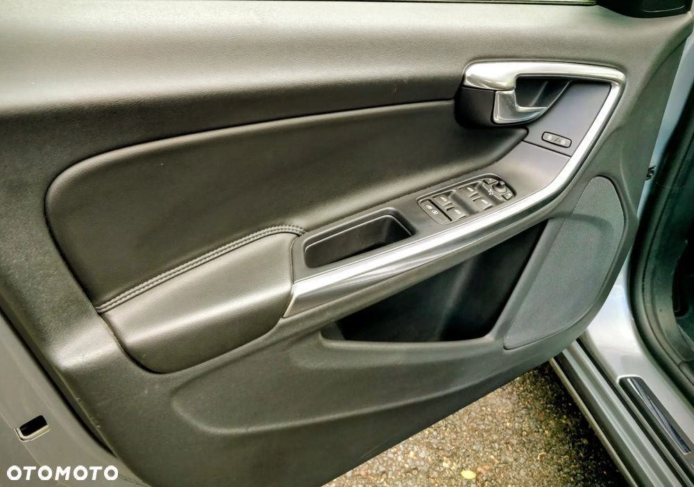 Volvo V60 T3 - 7