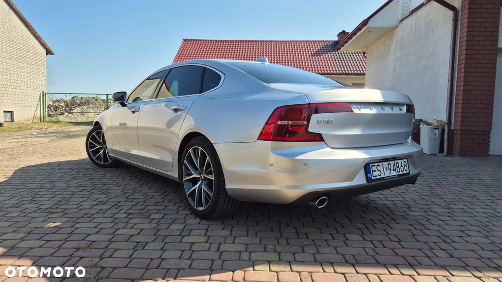Volvo S90 - 11