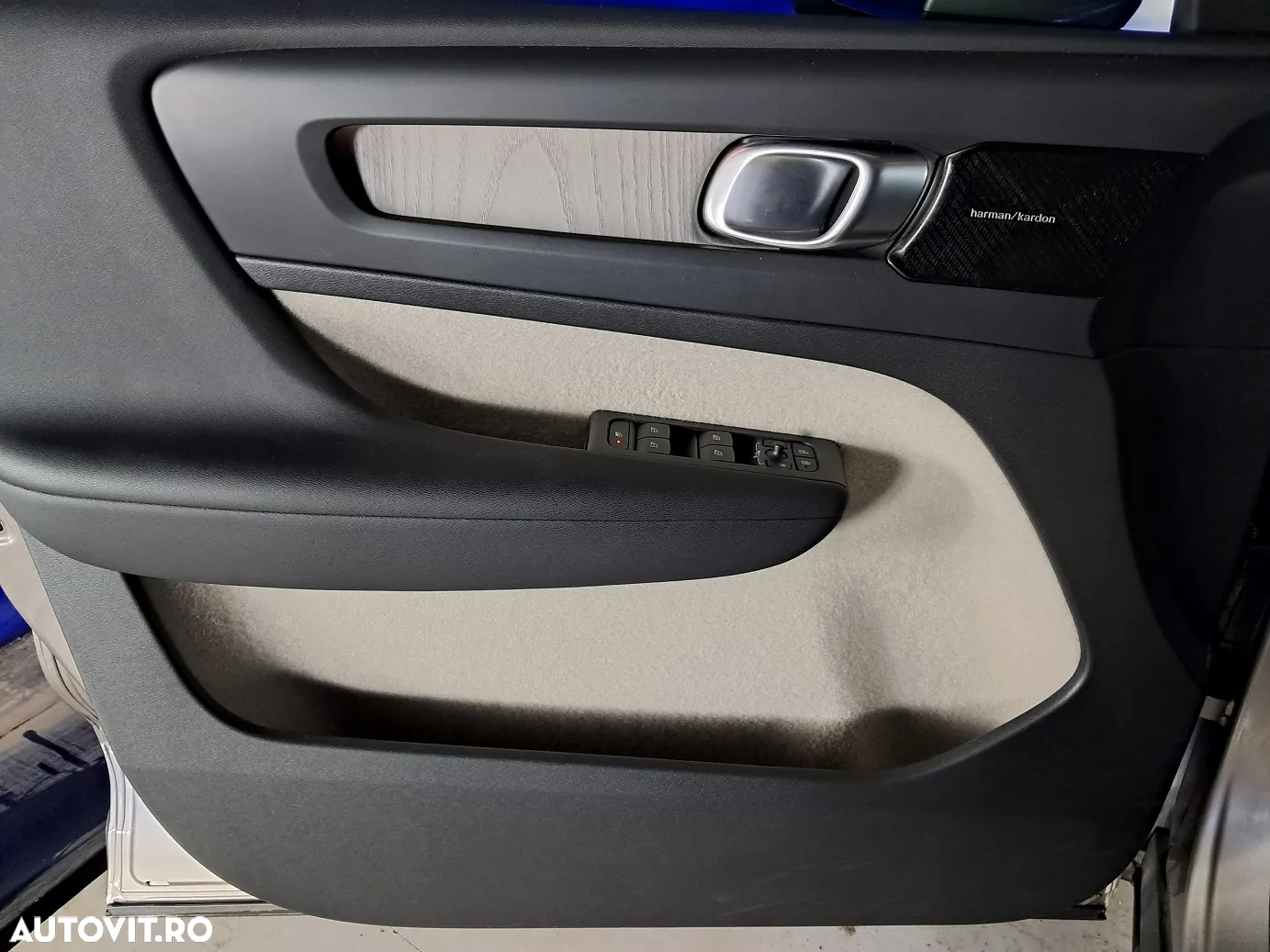 Volvo XC 40 - 9