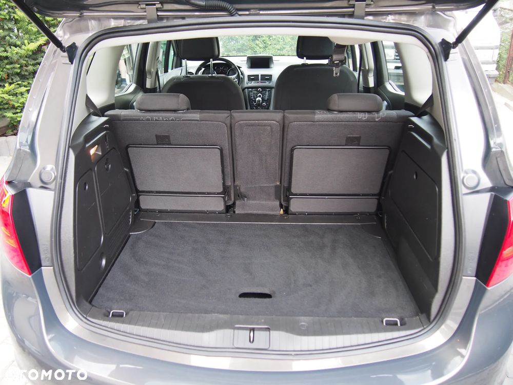 Opel Meriva 1.4 T Cosmo - 11