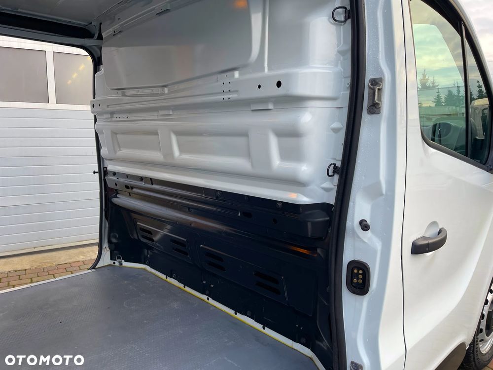 Renault Trafic L2H1 - 10