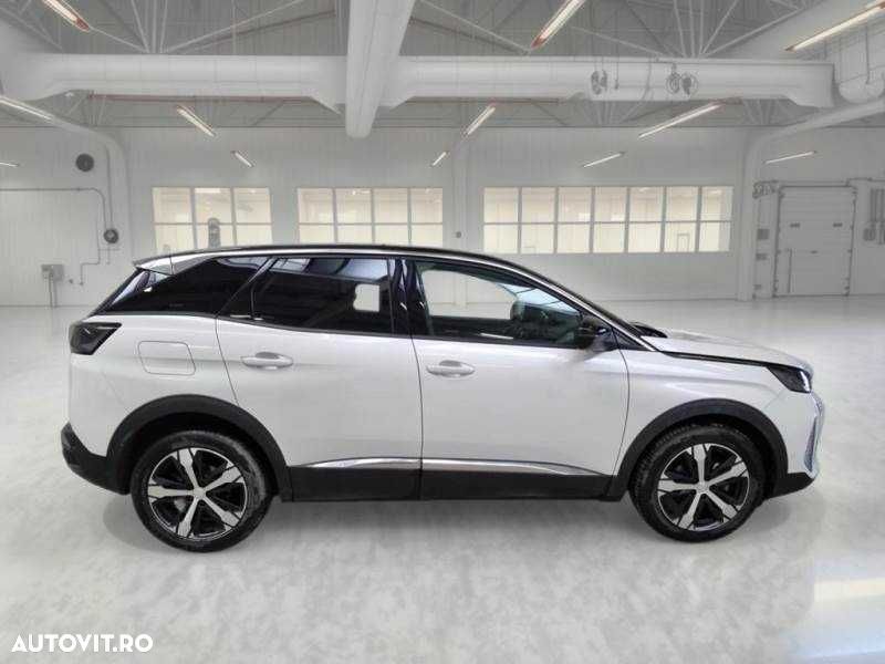 Dezmembrez peugeot 3008 2022 1.5 diesel - 2