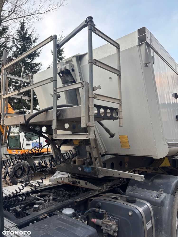 Schmitz Cargobull 26m3 - 4