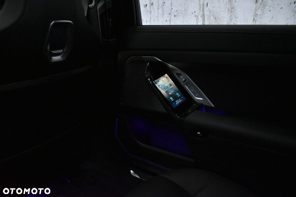 BMW Seria 7 - 30