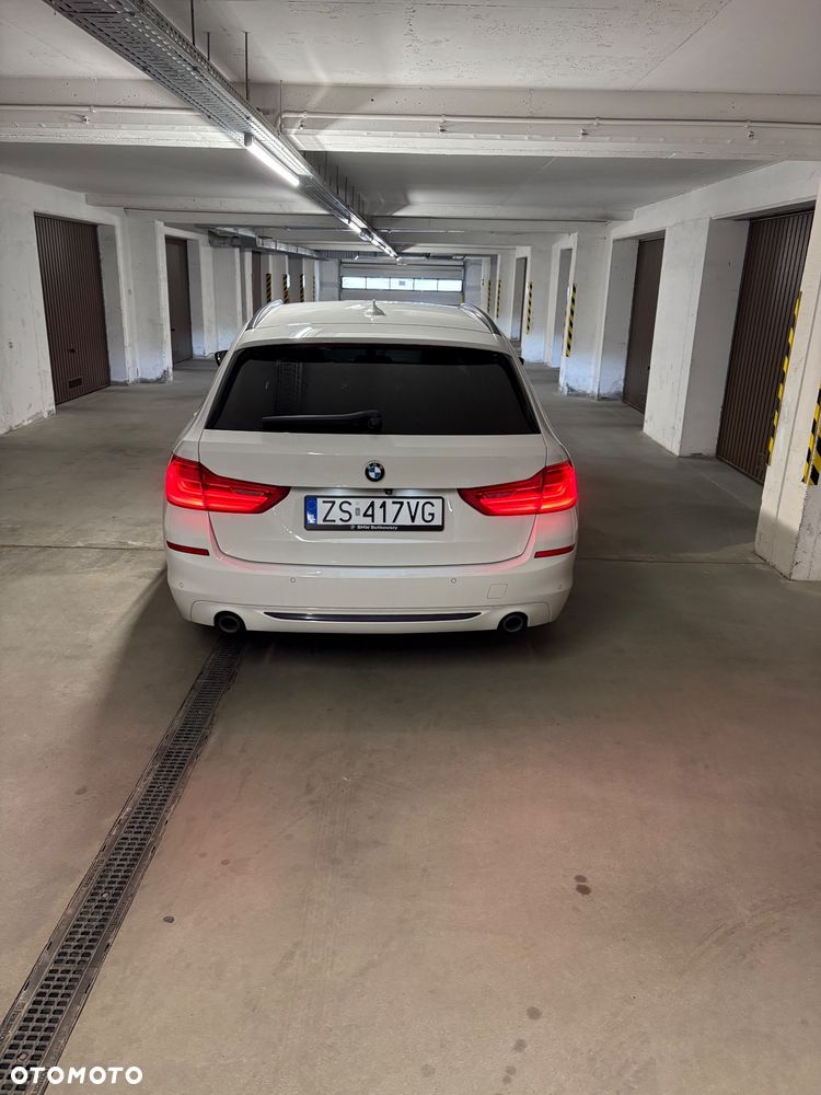 BMW Seria 5 520d xDrive Sport Line sport - 6
