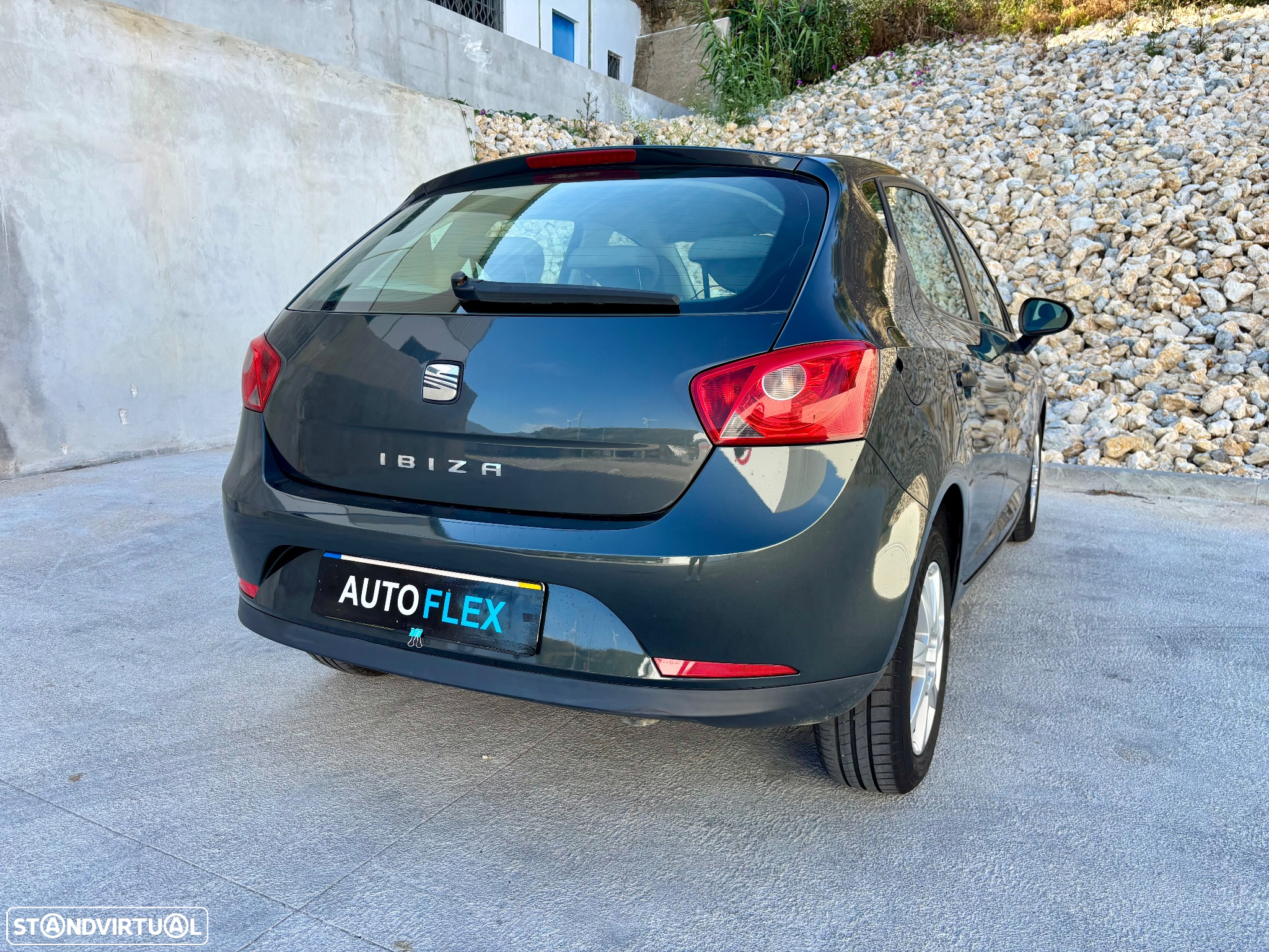 SEAT Ibiza 1.2 12V Reference - 17