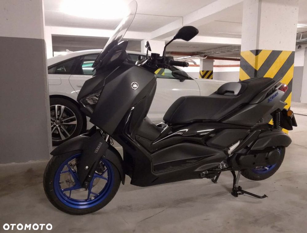 Yamaha X-max - 1