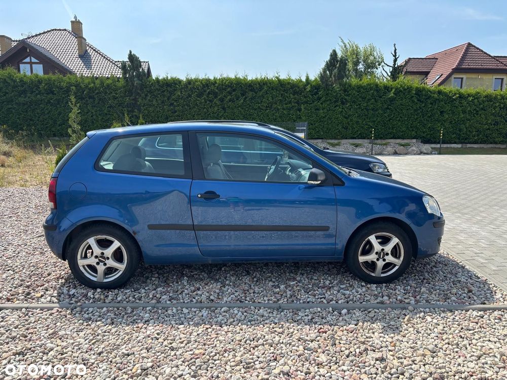 Volkswagen Polo 1.4 Comfortline - 4