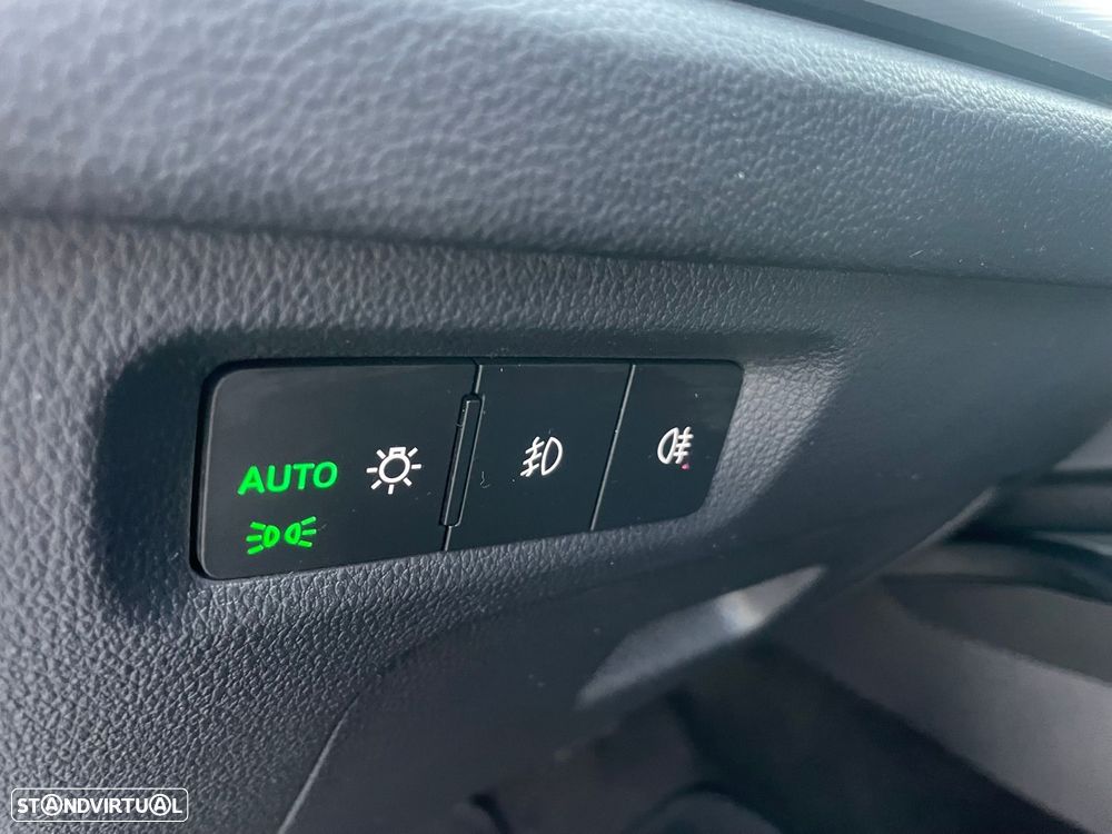 Skoda Octavia Break - 32