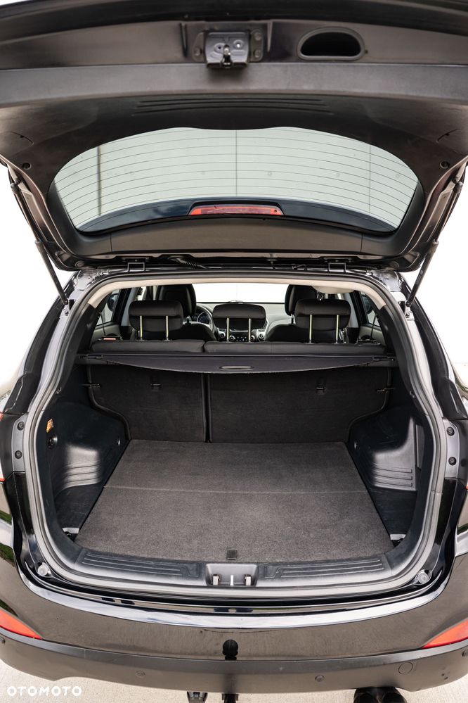 Hyundai ix35 1.6 GDI Premium 2WD - 24