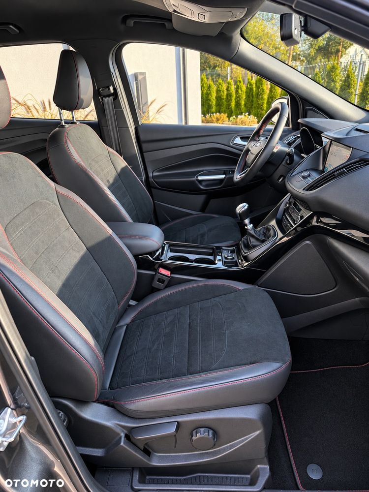 Ford Kuga - 15