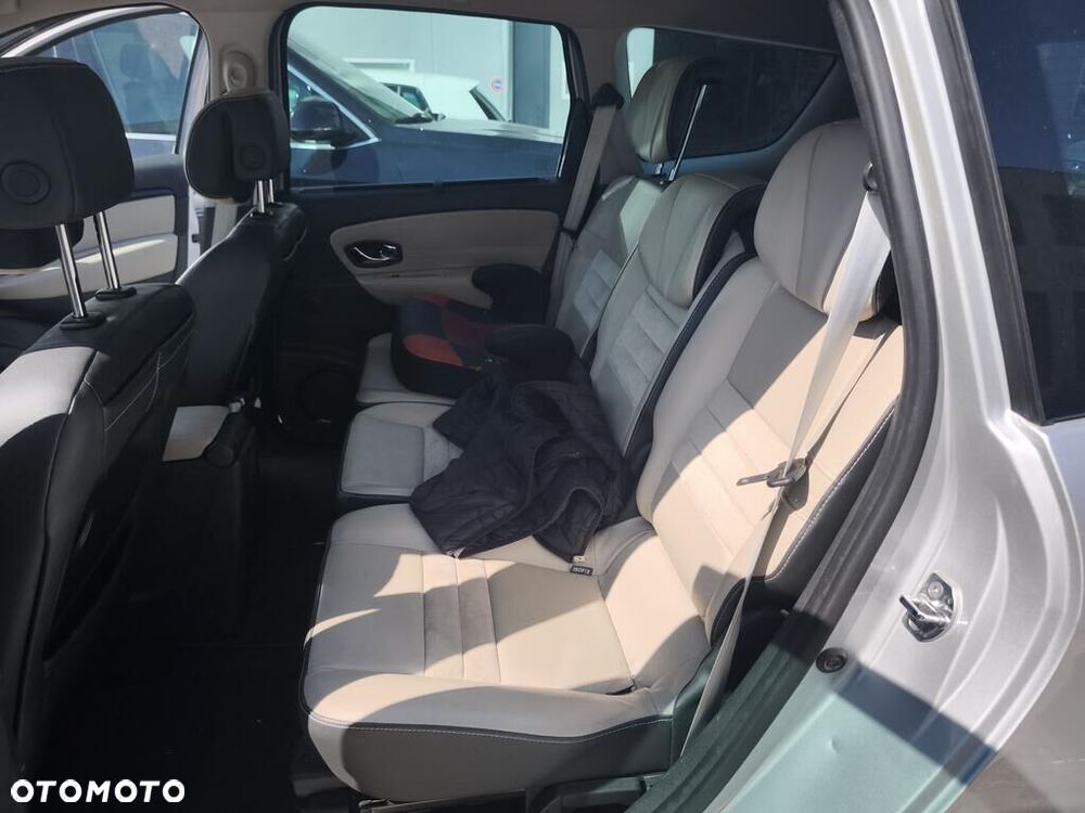 Renault Grand Scenic Energy dCi 130 S&S Bose Edition - 12