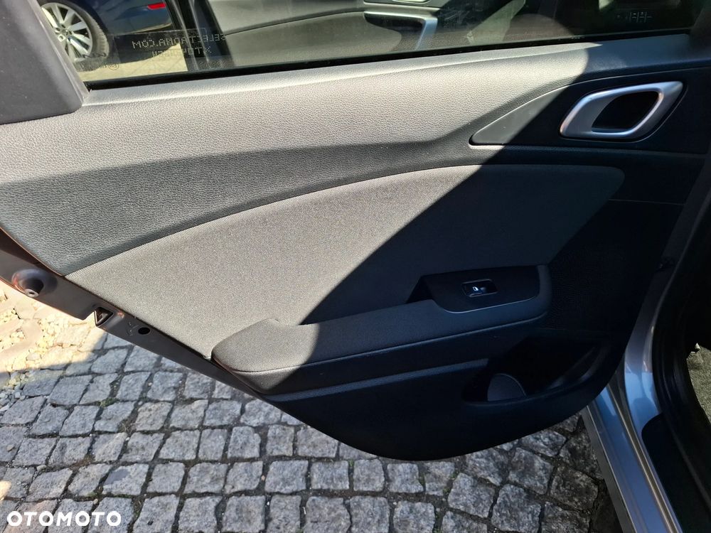 Kia Ceed 1.5 T-GDI M DCT - 34