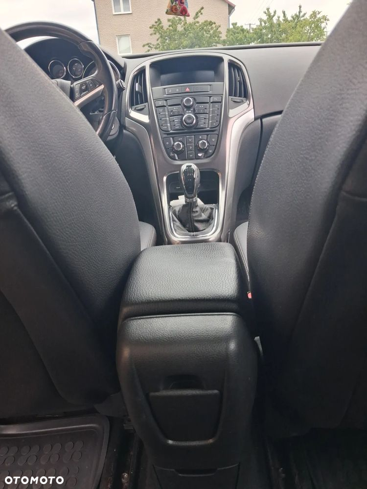 Opel Astra III 1.7 CDTI Cosmo - 18