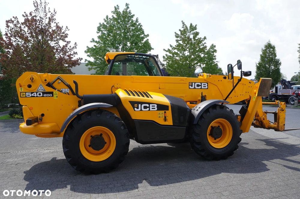 JCB 540-200 / 20 m zasięg / Joystick - 7